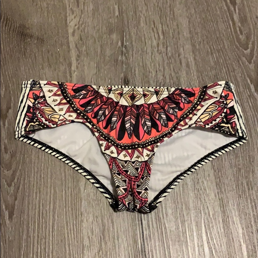 Billabong bottoms
